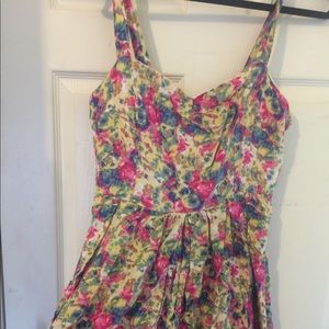 F21 Floral dress!🌸🌼🌺💗